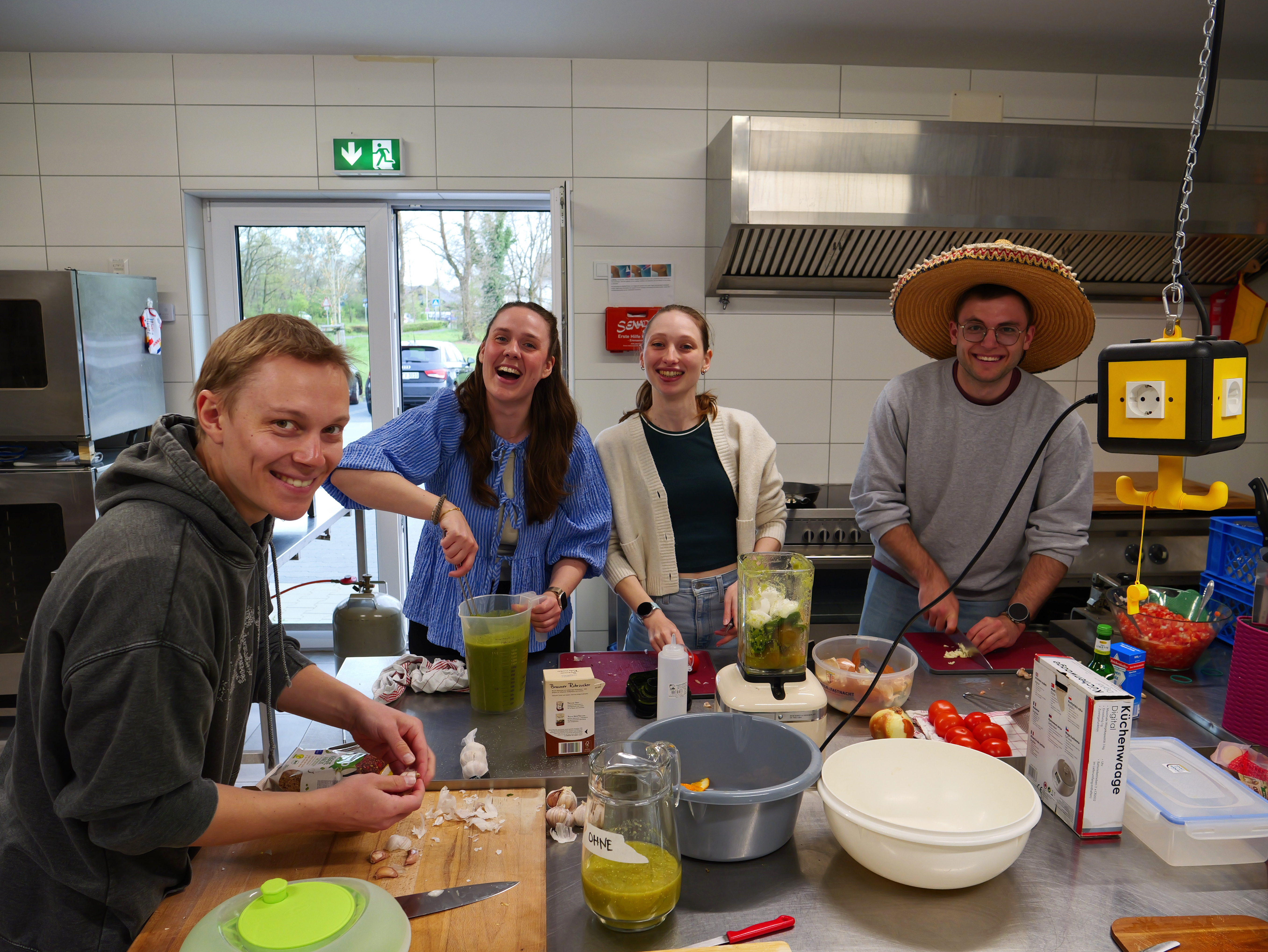 Dämmerschoppen 2026 04 10 P24 Neo